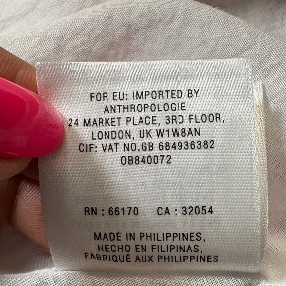 Anthropologie Red Smooch Dress. All Over Red Lip Design. Button Front. Pockets. - Picture 10 of 16